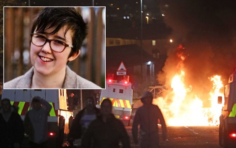 Sinh nghề tử nghiệp - Kỳ 2: Lyra McKee giữa làn tên mũi đạn