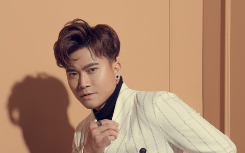 Khang Việt tung 'Chạy theo em' sau một năm ấp ủ