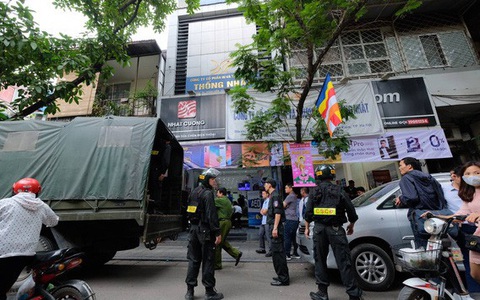 'Nhật Cường chuyển hàng ngàn tỉ ra nước ngoài thông qua 2 tiệm vàng'