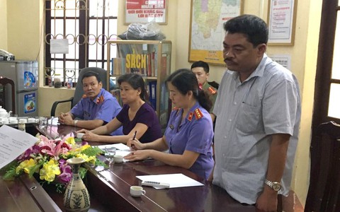 Chủ tịch Hà Giang: không ‘vùng cấm’, xử lý cả bố mẹ là cán bộ có con được nâng điểm