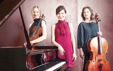 Boulanger Trio đào tạo và trình diễn tại Saigon Chamber Music