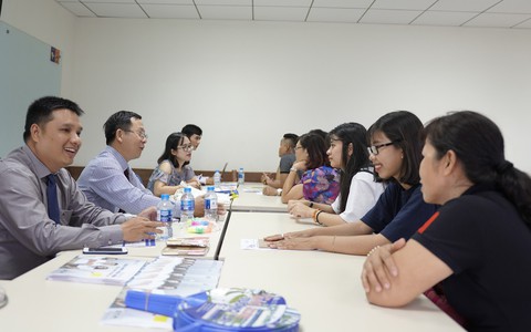 Chọn xét tuyển học bạ, cơ hội 'cán đích' nhanh