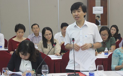 'Dùng từ đào tạo lại nghe kinh khủng lắm'