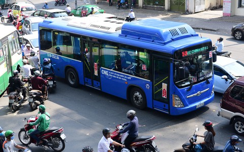 Chậm quyết toán trợ giá xe buýt do chờ kết luận thanh tra