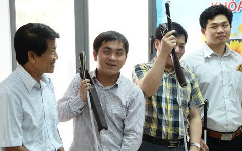 Đừng để ai tụt lại phía sau