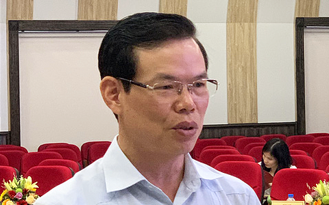Ông Triệu Tài Vinh nói về chuyện ‘cả nhà làm quan’ và tiêu cực thi cử