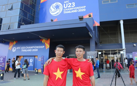 Vé trận U23 VN - UAE bắt đầu 'đắt hàng'