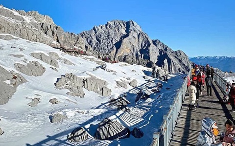 Công ty du lịch Việt Nam hủy tour đến Vũ Hán