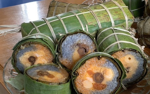 Kỳ lạ với bánh tét có nhân là... sâm