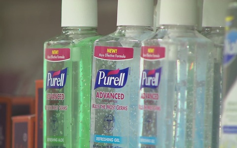 Quảng cáo gel rửa tay diệt được virus Ebola, Hãng Purell bị cảnh cáo