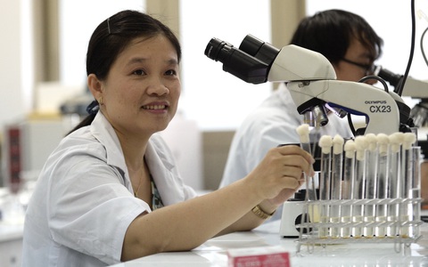 Nữ tiến sĩ bị lầm là 'nông dân phụ việc' nhận giải thưởng của UNESCO