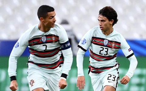 'Cứng họng' vì UEFA Nations League