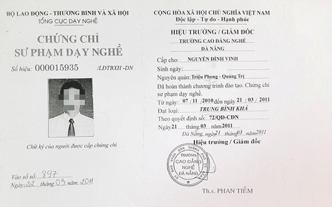 Phát hiện 2 người xài bằng giả để trở thành giáo viên dạy thực hành lái xe