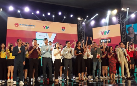 Nhà báo Lại Văn Sâm: 'Tôi cảm nhận không khí SV 96 quay trở lại'