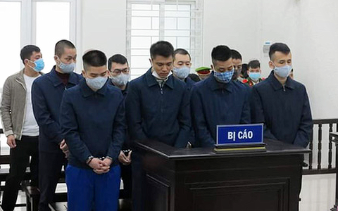Cố ý vi phạm rồi ghi hình đe dọa, cưỡng đoạt tiền tỉ của cảnh sát giao thông