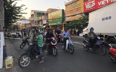 Bắt 4 thanh niên vụ xông vô quán cà phê chém chết thanh niên 19 tuổi