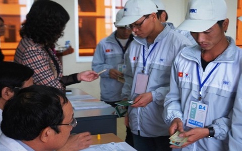 Hàn Quốc miễn xử phạt với lao động bất hợp pháp tự nguyện về nước