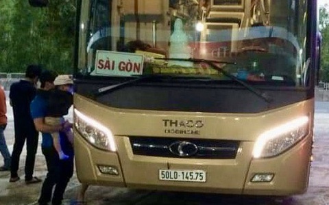 Một nhà xe thường xuyên đưa đón bệnh nhân ung thư miễn phí