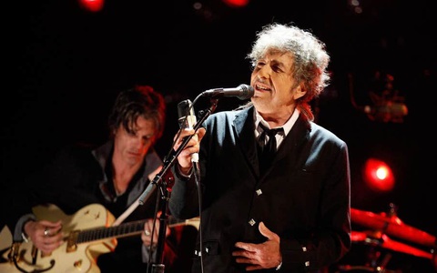 Murder most foul của Bob Dylan: Ngân lên âm thanh của bóng tối