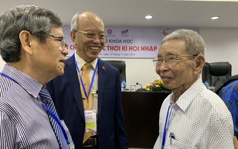 Giáo sư Phạm Phụ: 'Nên giao xét tốt nghiệp THPT cho địa phương'