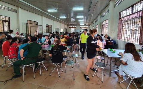 Đề xuất mức kỷ luật đối với 2 sĩ quan bị tố cáo trong khu cách ly