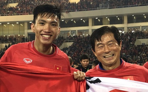 Cựu trợ lý HLV Park Hang Seo: "Muốn đến World Cup, bóng đá VN phải gạt bỏ sự thoả mãn"
