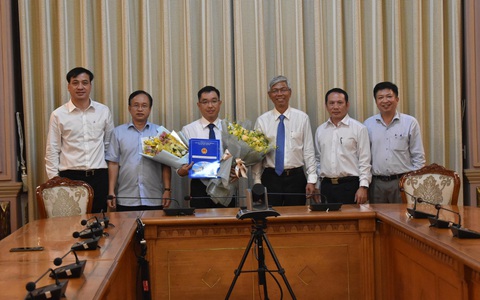 Phó chủ tịch UBND quận 2 giữ chức phó giám đốc Sở Xây dựng