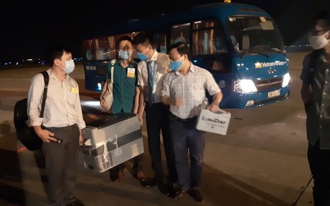 Ca ghép gan xuyên đêm ở TP.HCM nhờ một 'mầm sống từ Hà Nội'