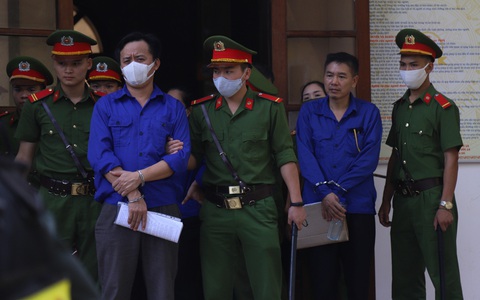 Đề nghị cựu trưởng phòng và chuyên viên khảo thí Sơn La mỗi người 23-25 năm tù