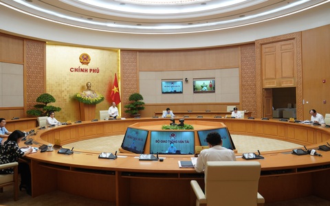 Chính phủ ra nghị quyết, trong đó có việc 'theo dõi sát tình hình Biển Đông'