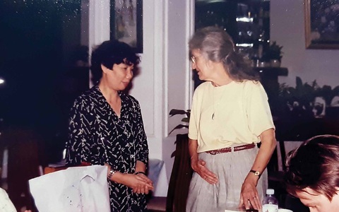 Thuyết phục và làm họ mở lòng để có được thông tin