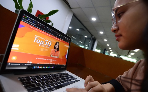 Trường đại học ưu tiên thí sinh 'đóng tiền giữ chỗ'