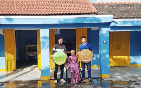 Tình nghĩa giữa đời