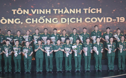 'Chúng tôi không thể lùi vì phía sau là nhân dân'
