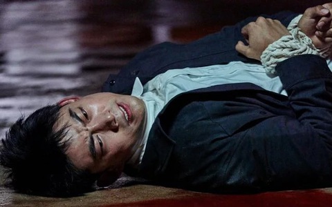 Ok Taecyeon - người thấy cái chết trong Trở về hư không