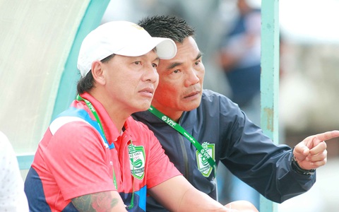 Thua 4/5 trận đầu mùa, CLB XSKT Cần Thơ thay HLV