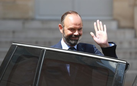 Thủ tướng Pháp Edouard Philippe từ chức cùng toàn bộ nội các