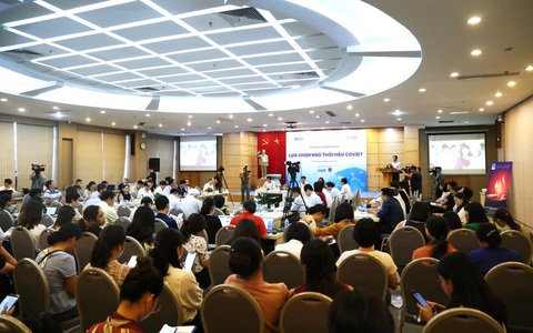 Diễn đàn Doanh nghiệp: Lựa chọn nào thời hậu COVID?