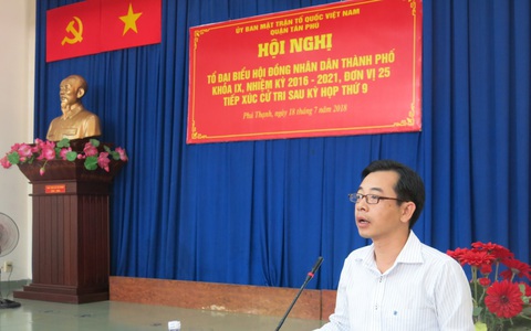 Ông Phạm Minh Mẫn giữ chức chủ tịch UBND quận Tân Phú