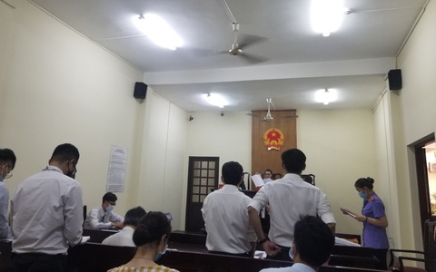 Vụ kiện vì đóng cửa siêu thị AuChan: VKS đề nghị chấp nhận toàn bộ yêu cầu khởi kiện