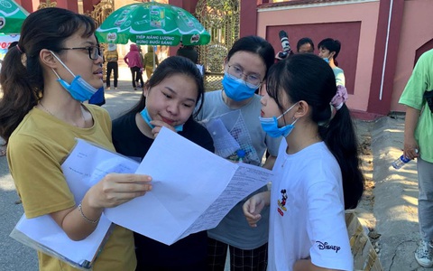 Điểm thi 'vênh' với điểm học bạ: Cần điều chỉnh dạy học, đánh giá học sinh