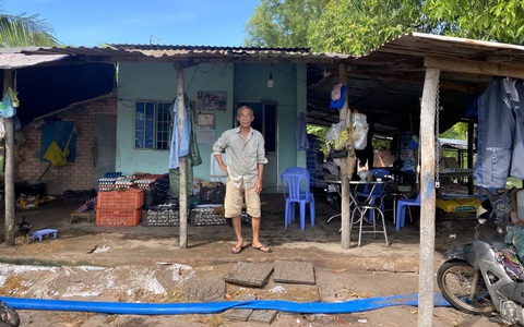 Thua kiện dân vì không cấp sổ đỏ, chính quyền 'đá bóng'