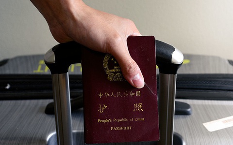 Mỹ tước 1.000 thị thực công dân Trung Quốc 'dính líu quân đội Trung Quốc'