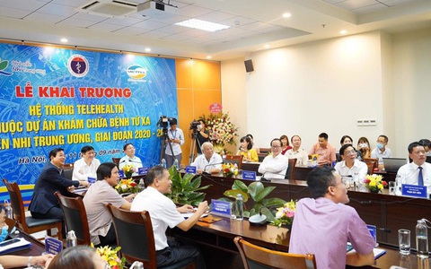 Ngồi ở Hà Nội, khám bệnh ở đảo Cô Tô, Phú Thọ...