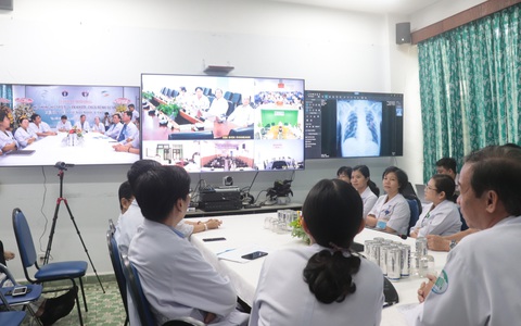 Bệnh viện Bệnh nhiệt đới vận hành trung tâm tư vấn khám bệnh từ xa