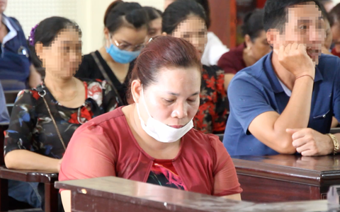 Cầm quyết định... giả đến nhận việc mới tá hỏa biết mình bị lừa