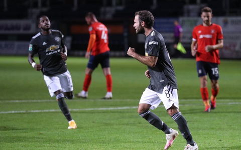 Thắng dễ Luton Town, Man Utd vào vòng 4 Cúp Liên đoàn