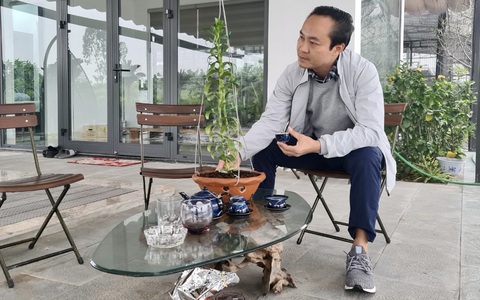 Nghệ nhân Minh Xa chuyển hướng trồng phong lan vì đam mê