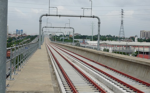 Tàu metro số 1 vận hành thử từ Bình Thái về depot Long Bình quý 4-2021