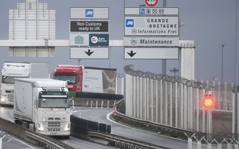 Chi phí vận chuyển hàng hóa sang Anh tăng gấp 4 lần sau Brexit và COVID-19